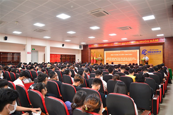 Bảo đảm an toàn giao thông dịp nghỉ Lễ Quốc khánh 02/9 và khai giảng năm học mới