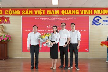 Lễ công bố Quyết định thành lập Chi bộ thanh niên và chỉ định chức danh Ban chi ủy, Bí thư, Phó Bí thư Chi bộ thanh niên nhiệm kỳ 2022-2025