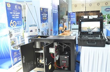 EPU lan tỏa dấu ấn khoa học công nghệ tại gian hàng chào mừng Đại hội XIV Công đoàn Việt Nam