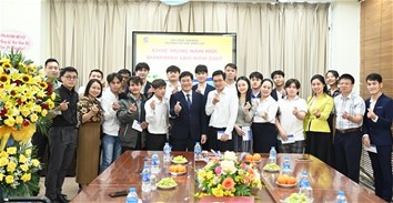 Tết cổ truyền Bunpimay ấm áp cho lưu học sinh Lào