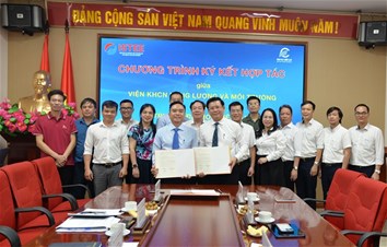 Đẩy mạnh hợp tác với Viện Khoa học Công nghệ Năng lượng và Môi trường