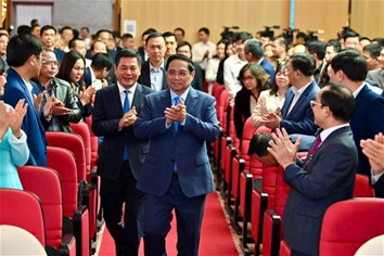 Vững vàng bước vào kỷ nguyên mới - dấu ấn "ba trụ cột" ngành Công Thương