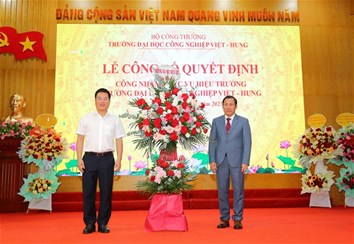 PGS.TS Nguyễn Đình Tùng giữ chức Hiệu trưởng Trường Đại học Công nghiệp Việt – Hung