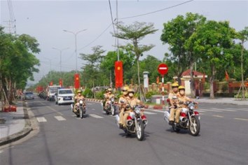 Bảo đảm an toàn giao thông dịp nghỉ Lễ Quốc khánh 02/9 và khai giảng năm học mới