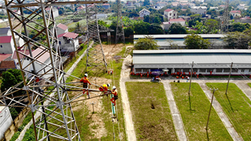 Khai mạc Kỳ thi nâng bậc nghề quản lý vận hành đường dây 220kV-500kV