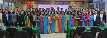 Bế giảng và trao bằng tốt nghiệp lớp Trung cấp Lý luận Chính trị - Hành chính K9-CT4