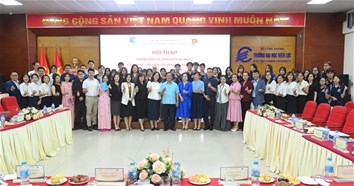 Hội thảo tham vấn các bên liên quan về cập nhật, cải tiến chương trình đào tạo ngành Quản trị Dịch vụ Du lịch và Lữ hành và ra mắt Ban Tư vấn Doanh nghiệp (IAB)
