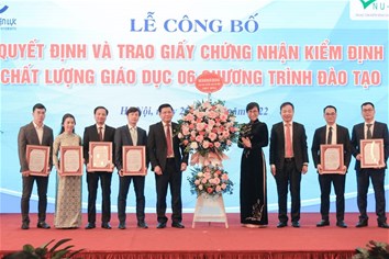 Trường Đại học Điện lực đón nhận Giấy chứng nhận kiểm định chất lượng giáo dục