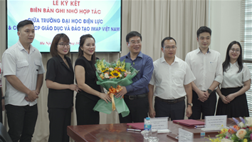 Nâng cao năng lực ngoại ngữ cho sinh viên trường Đại học Điện lực cùng IMAP Việt Nam