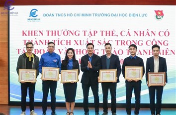 Hội nghị tổng kết công tác Đoàn và phong trào thanh niên năm học 2021-2022 thành công tốt đẹp