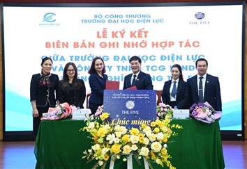 Lễ ký kết biên bản ghi nhớ hợp tác giữa trường Đại học Điện lực với các doanh nghiệp