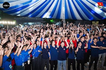 New horizons – Sự bùng nổ đêm Ga-la chào tân sinh viên trường Đại học Điện lực