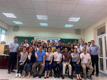 Lễ bế giảng khoá đào tạo "Energized Entrepreneur Workshop"