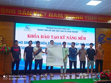 Khóa đào tạo kỹ năng mềm cho sinh viên tham gia chương trình thực tập sinh LG Display năm 2022