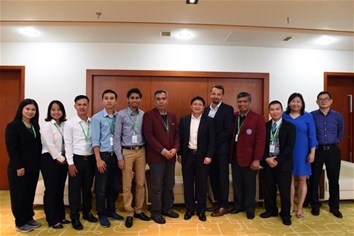 Sinh viên Đại học Điện lực gặt hái thành tích trong Cuộc thi Mô phỏng Quyết định kinh doanh Thị trường điện tại ĐH Điện lực Thượng Hải (SUEP)