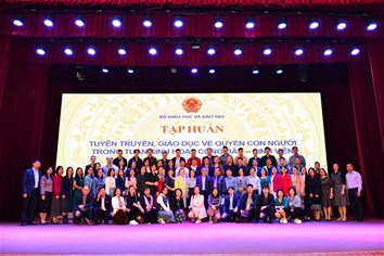 Trường Đại học Điện lực tham dự tập huấn tuyên truyền, giáo dục về quyền con người trong tuần sinh hoạt công dân – sinh viên