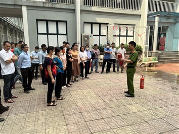 Trường Đại học Điện lực luôn chú trọng công tác phòng cháy chữa cháy và cứu hộ cứu nạn